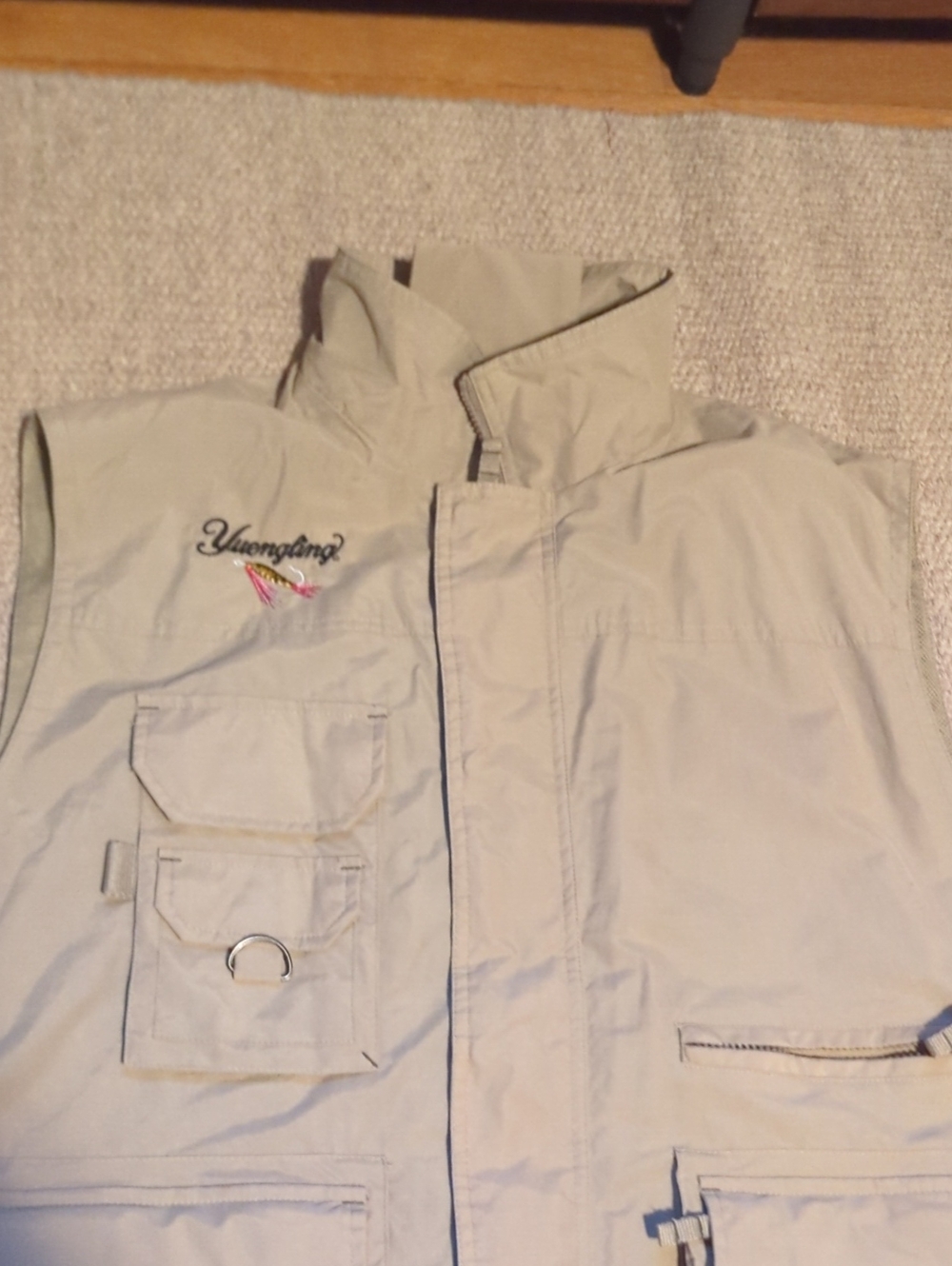 Yuengling Logo Field And Stream Fishing Vest Tan Size XL